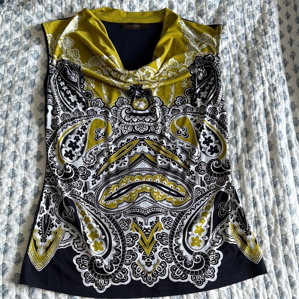 Sleeveless Paisley Cowl Neck Top in Olive and Black